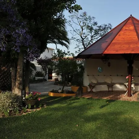 Barros De Luna Guest house *