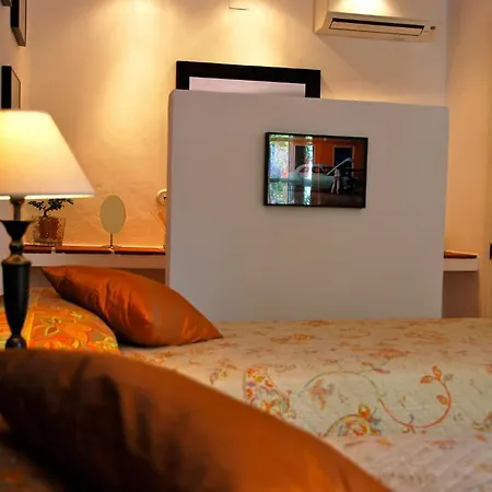 Barros De Luna Guest house Coin